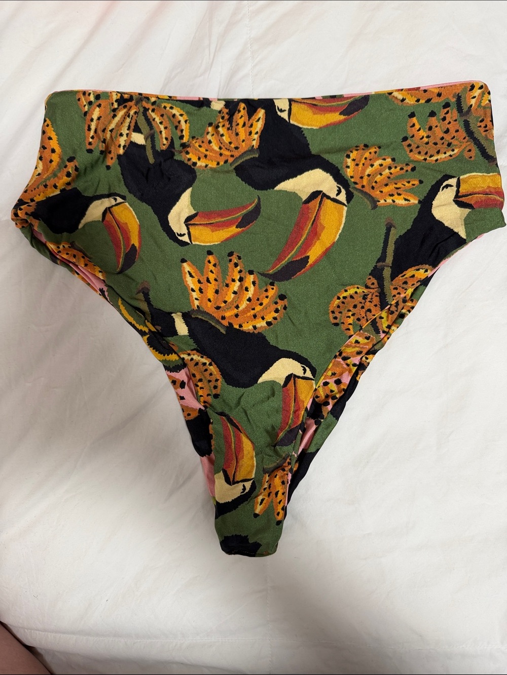 FARM Rio Pink Tropical Toucan Bikini Bottoms - Picture 2 of 4